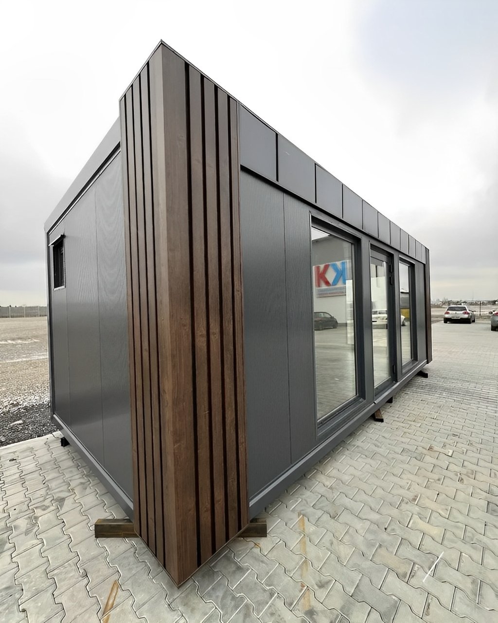 10m x 4m Prefabricated Container Office 4 10m x 4m Prefabricated Container Office - Image 4