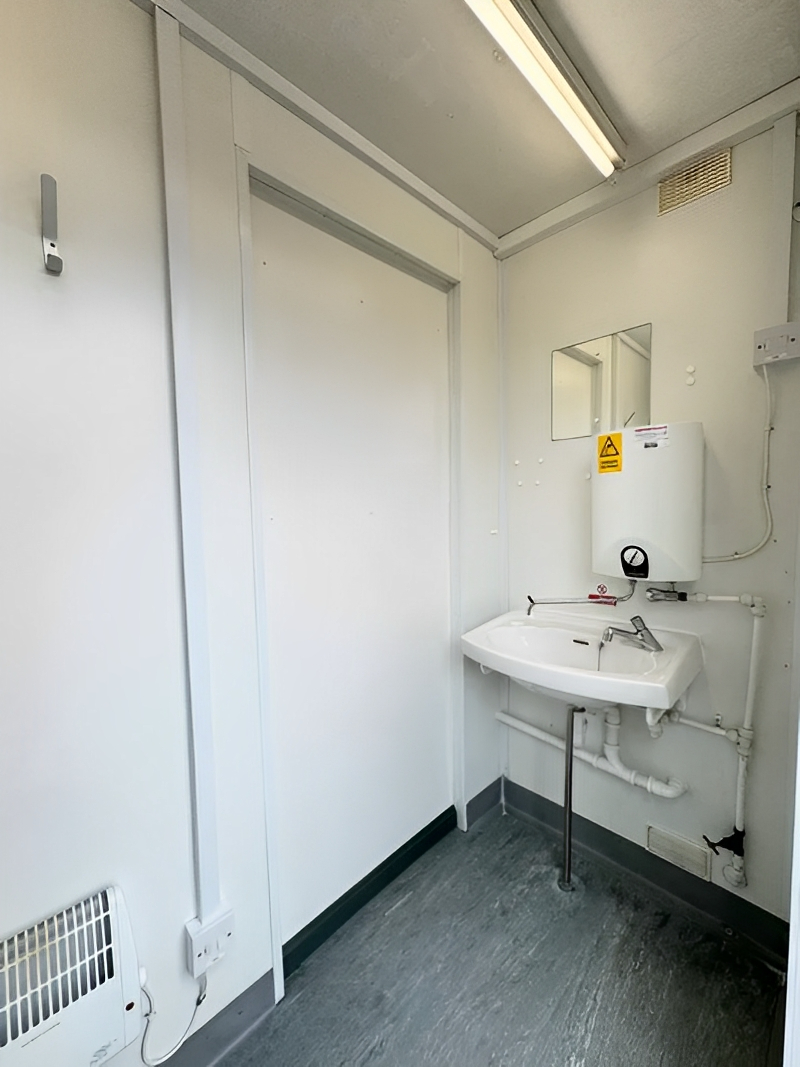 12 x 9ft Anti Vandal 2 + 1 Toilet Block 3 12 x 9ft Anti Vandal 2 + 1 Toilet Block - Image 3