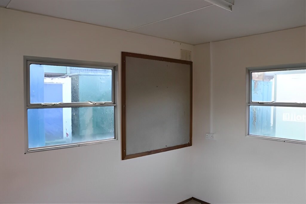 12Ft x 8Ft Steel Anti-Vandal Canteen Cabin 3 12Ft x 8Ft Steel Anti-Vandal Canteen Cabin - Image 3