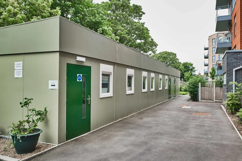 (3 Bay) Compliant Modular Building 1 (3 Bay) Compliant Modular Building