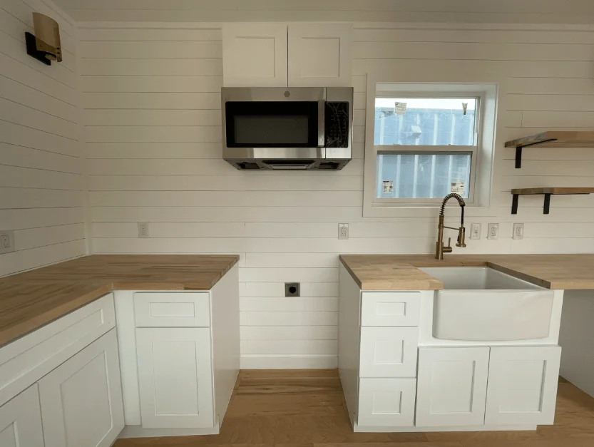 Multi Unit 3 Bedroom Shipping Container Home 10 Multi Unit 3 Bedroom Shipping Container Home - Image 10